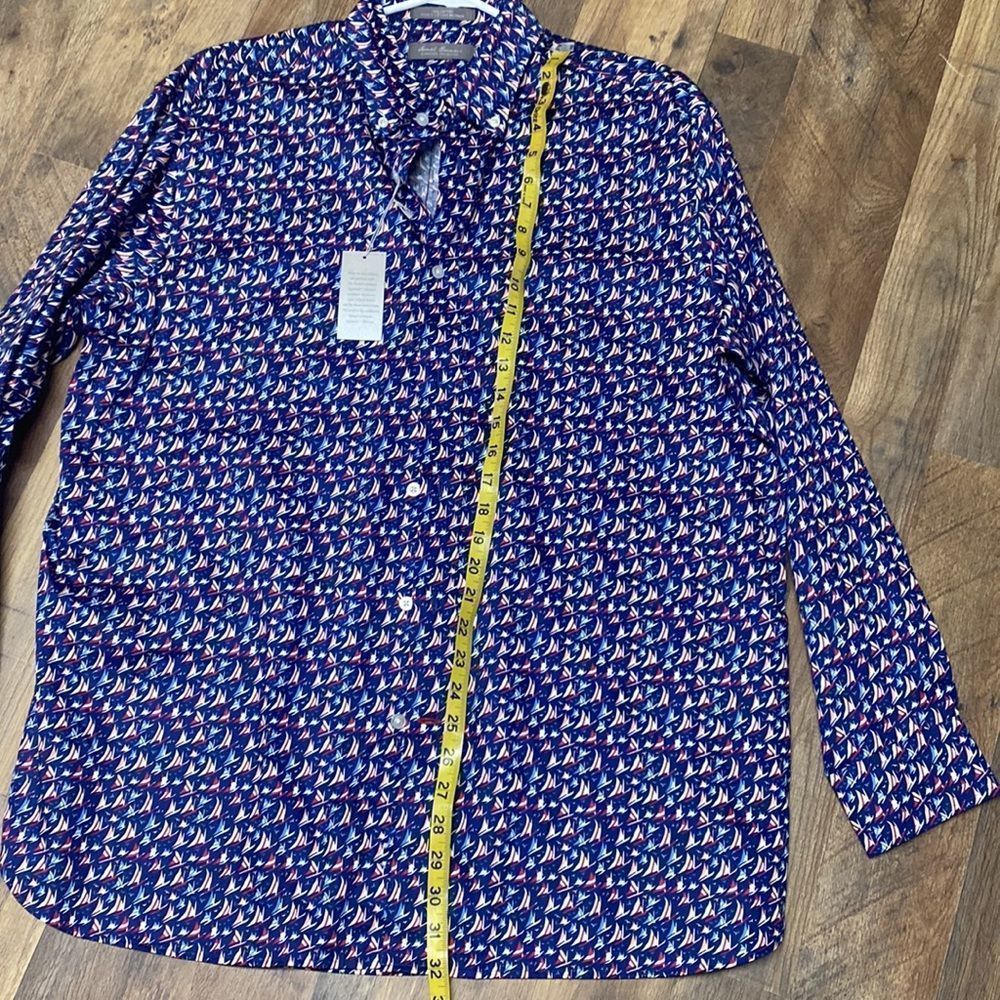 NWT Button Up Men’s Shirt with Sailboats - Picture 6 of 8